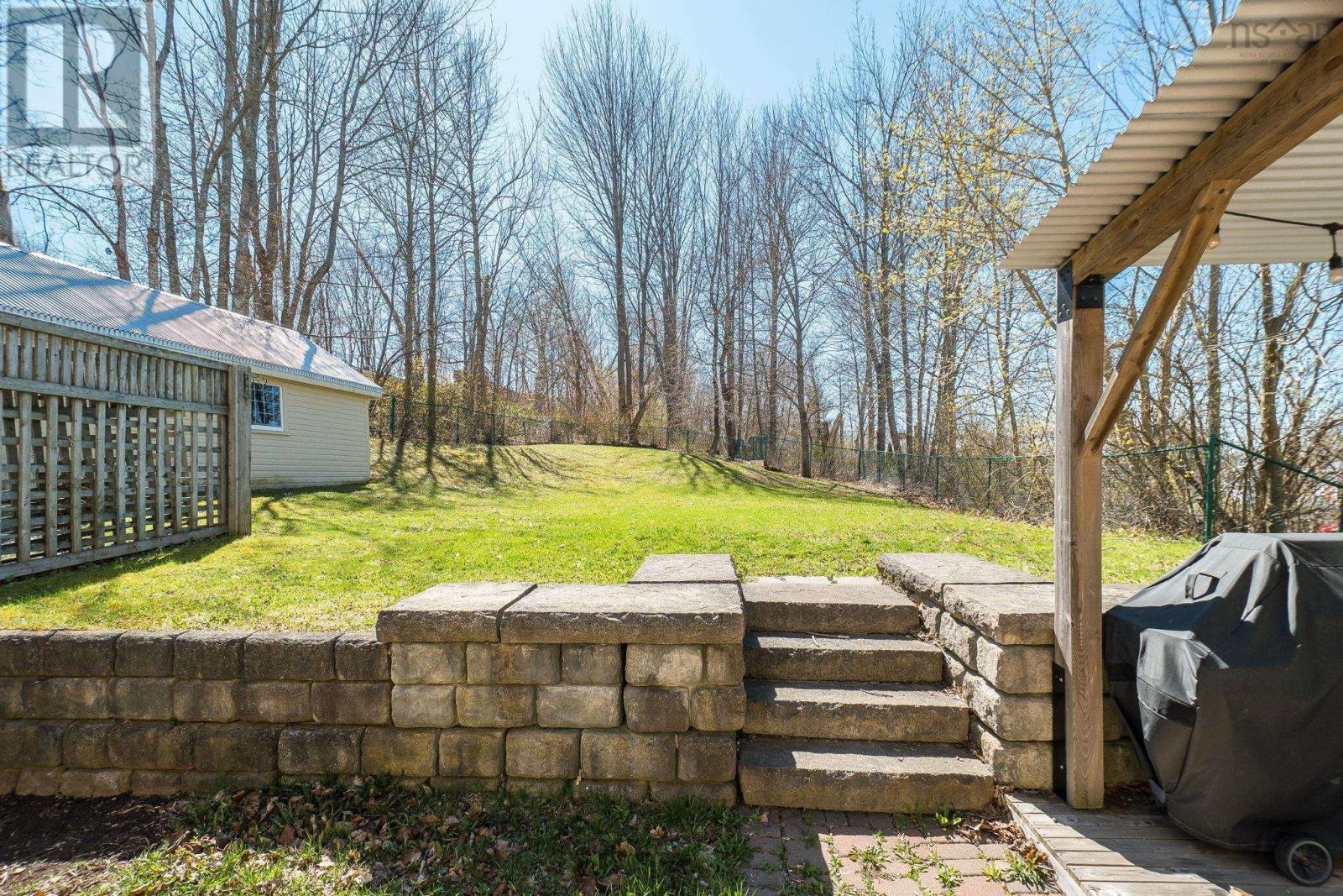 542 King Street, Windsor, Nova Scotia  B0N 2T0 - Photo 45 - 202503810