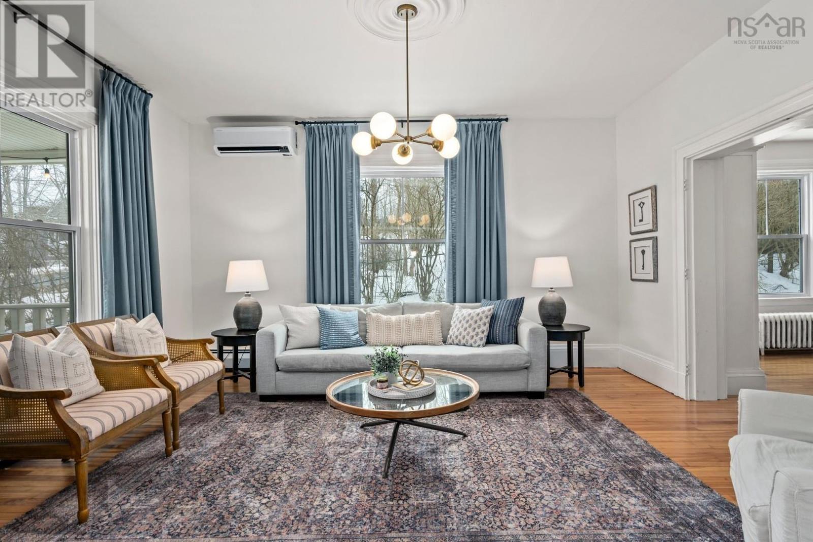 542 King Street, Windsor, Nova Scotia  B0N 2T0 - Photo 8 - 202503810