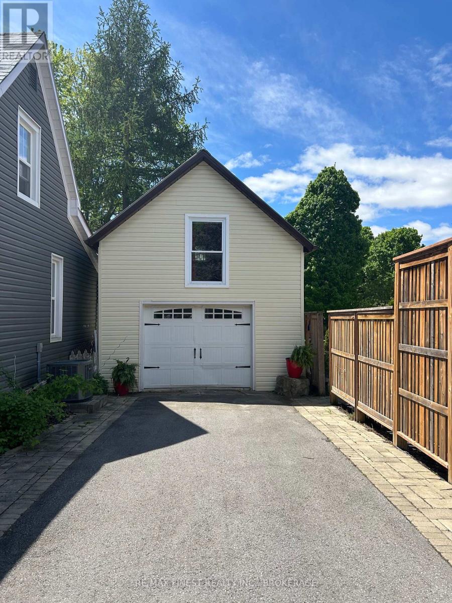 21 Centre Street, Prince Edward County (Picton), Ontario  K0K 2T0 - Photo 32 - X11993356