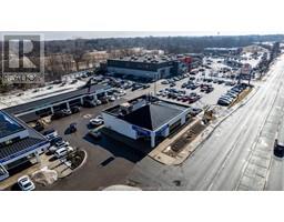 3854 DOUGALL, Windsor, Ontario