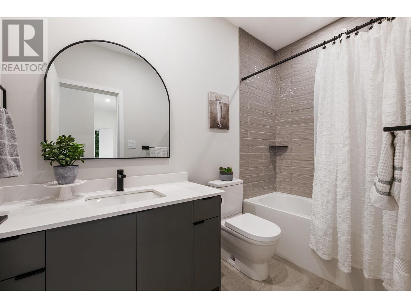13140 Edge Street, Maple Ridge, British Columbia  V4R 2R2 - Photo 34 - R2961589