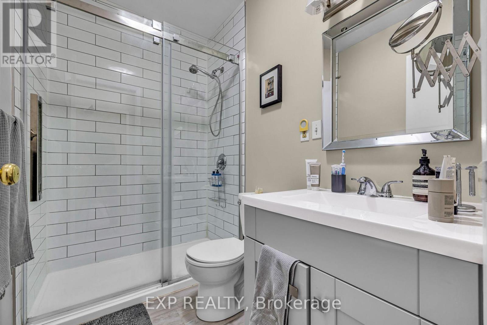 358 Winston Avenue, Ottawa, Ontario  K2A 1Y5 - Photo 12 - X11993253