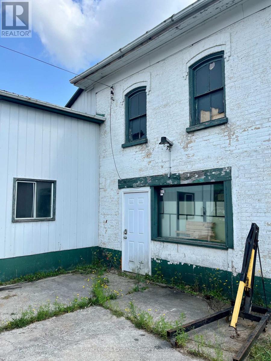 3054 Adelaide Street, Howick, Ontario  N0G 1V0 - Photo 8 - X11993362