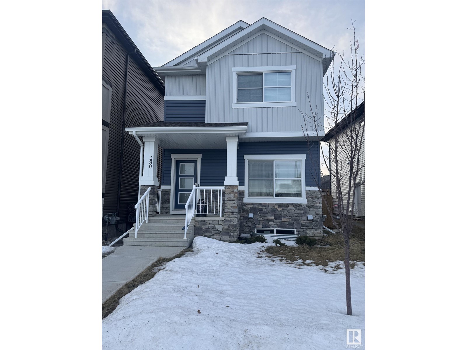 Property at 280 ROLSTON WD image 2