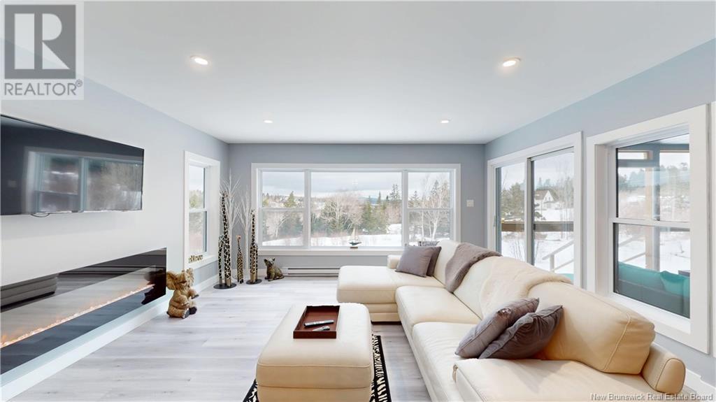 21 Jacks Road, Saint John, New Brunswick  E2M 7J3 - Photo 11 - NB113297