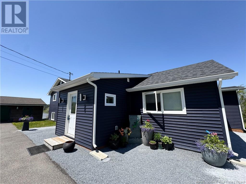 21 Jacks Road, Saint John, New Brunswick  E2M 7J3 - Photo 3 - NB113297