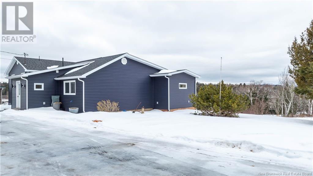 21 Jacks Road, Saint John, New Brunswick  E2M 7J3 - Photo 6 - NB113297