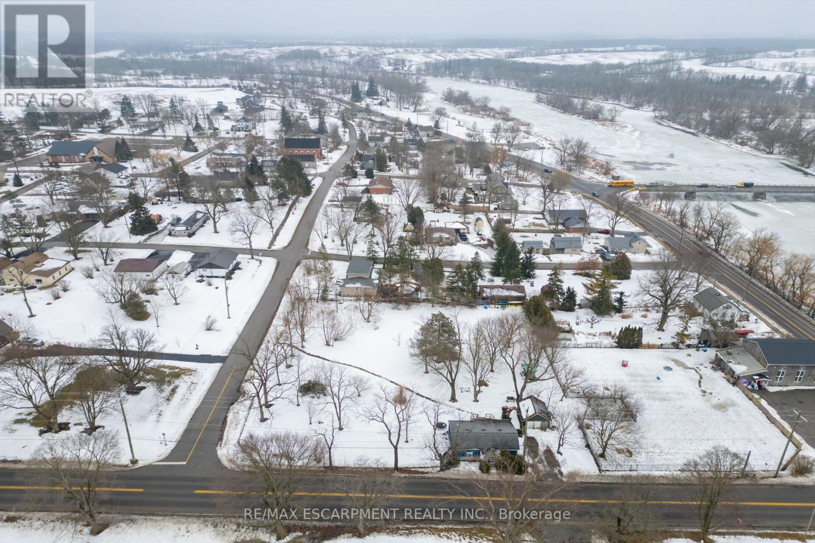 10 Nelles Street E, Haldimand, Ontario  N0A 1R0 - Photo 48 - X11993360