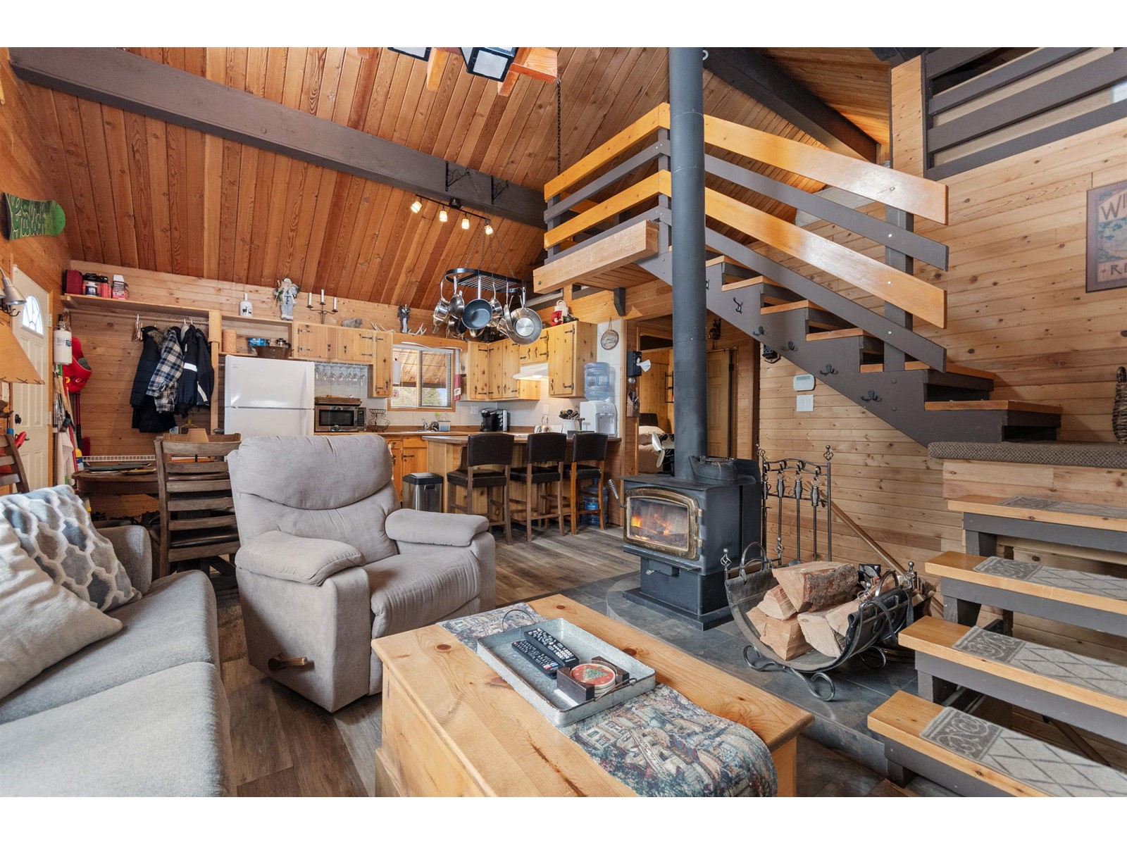 20805 Mt Downing Road, Mission, British Columbia  V0M 1A1 - Photo 14 - R2971672