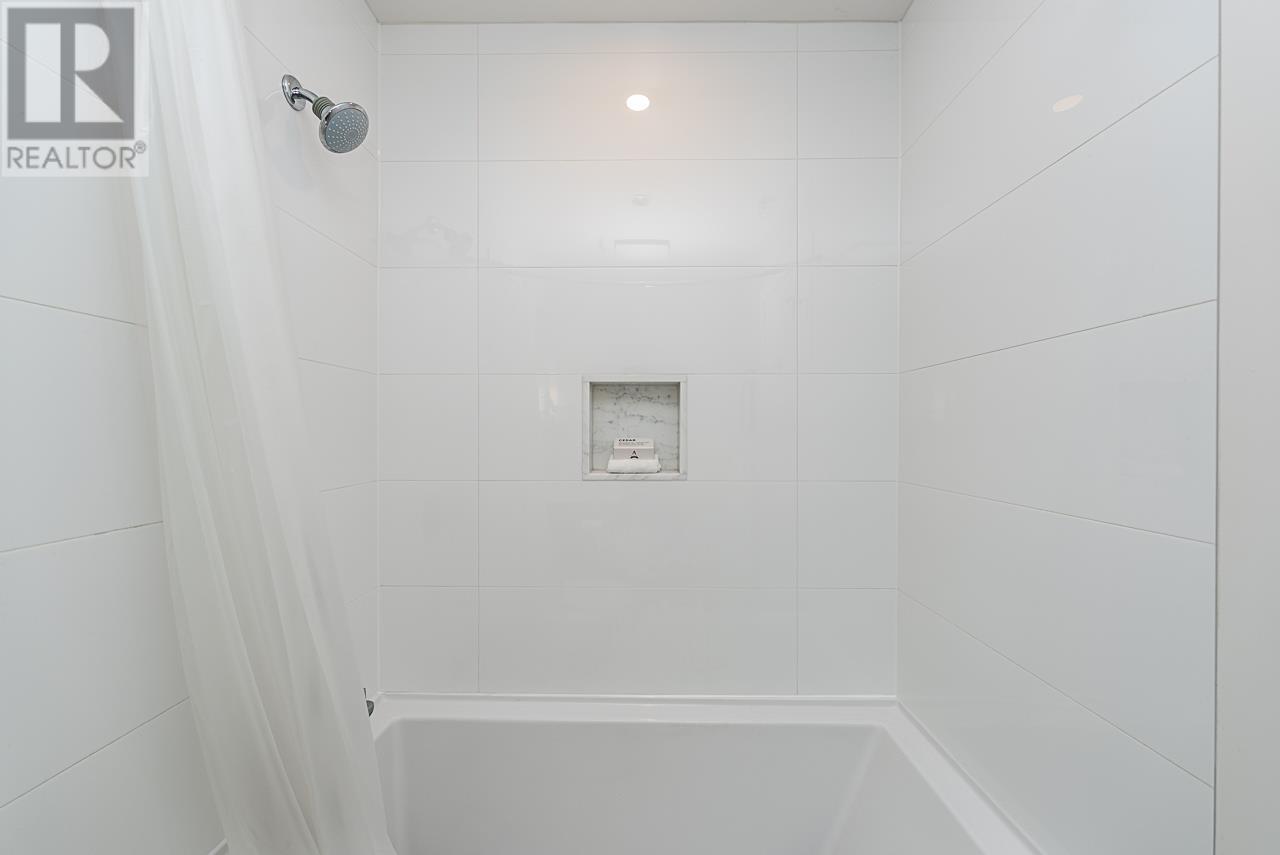 2806 570 Emerson Street, Coquitlam, British Columbia  V3J 0G3 - Photo 18 - R2970193