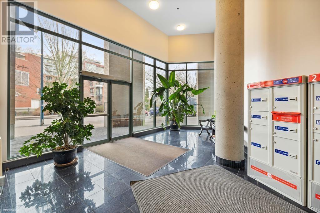 Listing Picture 18 of 20 : 501 288 E 8TH AVENUE, Vancouver / 溫哥華 - 魯藝地產 Yvonne Lu Group - MLS Medallion Club Member