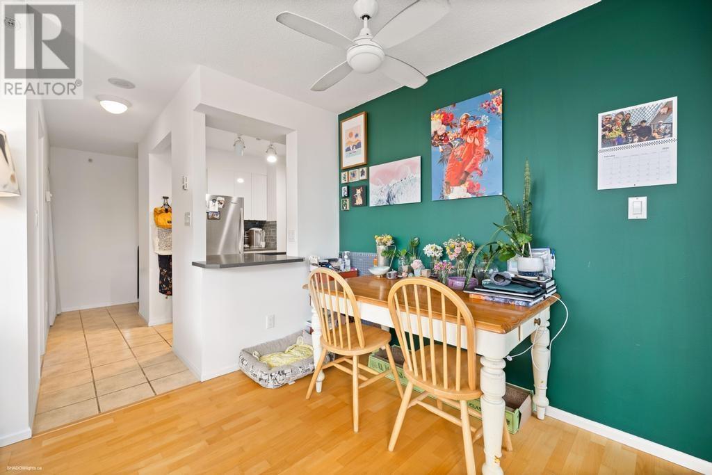 Listing Picture 4 of 20 : 501 288 E 8TH AVENUE, Vancouver / 溫哥華 - 魯藝地產 Yvonne Lu Group - MLS Medallion Club Member