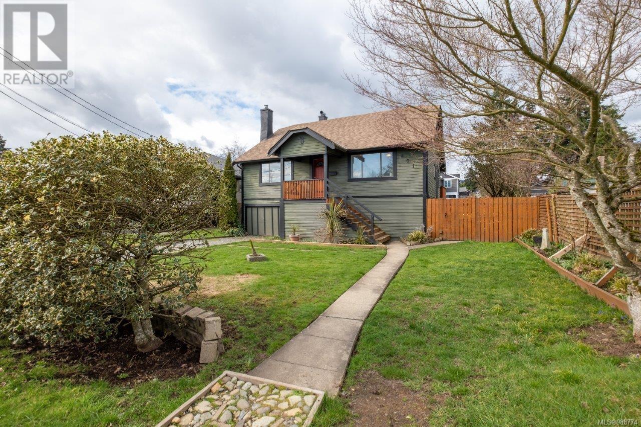 Property at 401 Hamilton Ave image 3