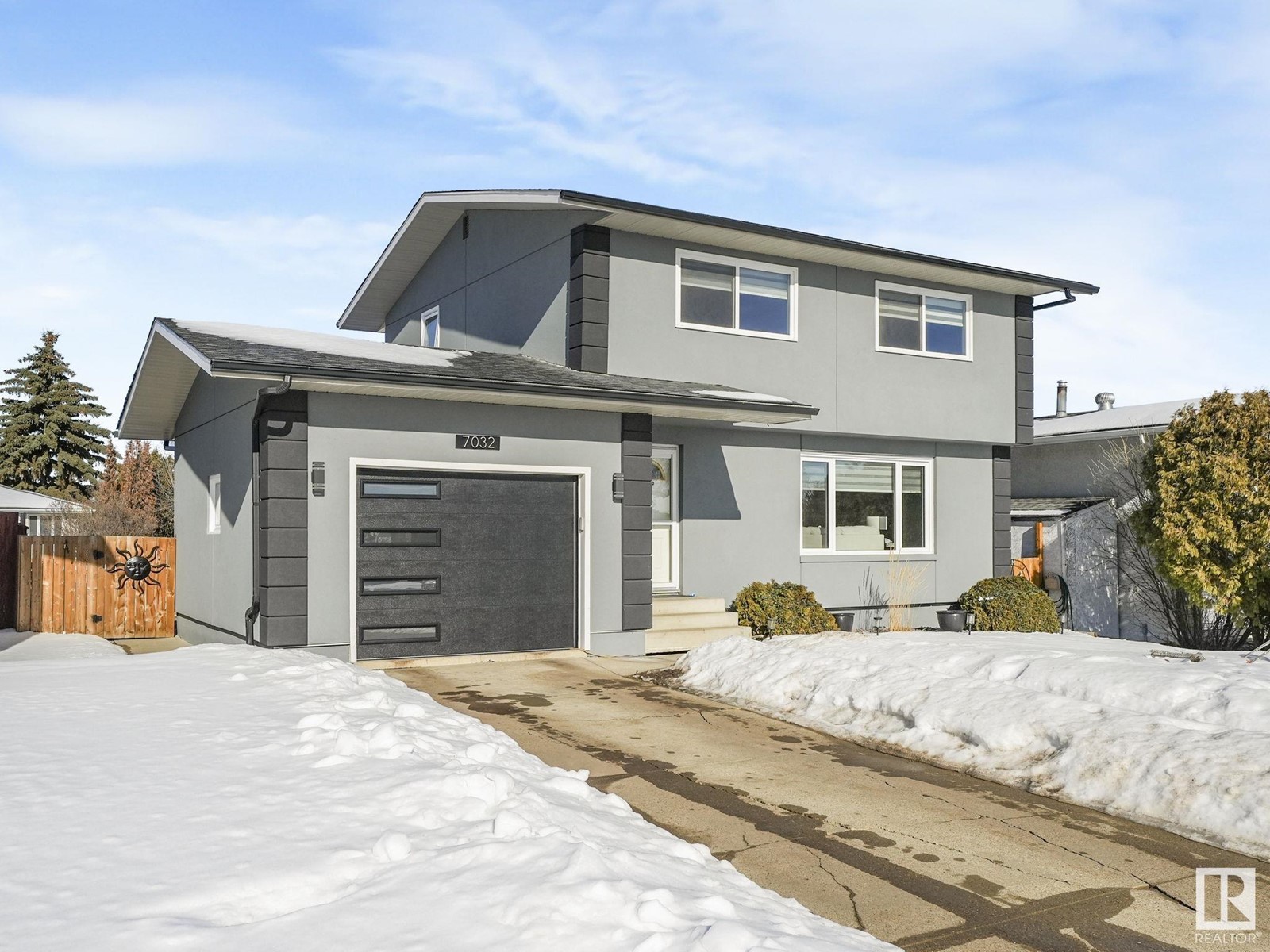 7032 138 Av Nw, Edmonton, Alberta  T5C 2L8 - Photo 2 - E4423337