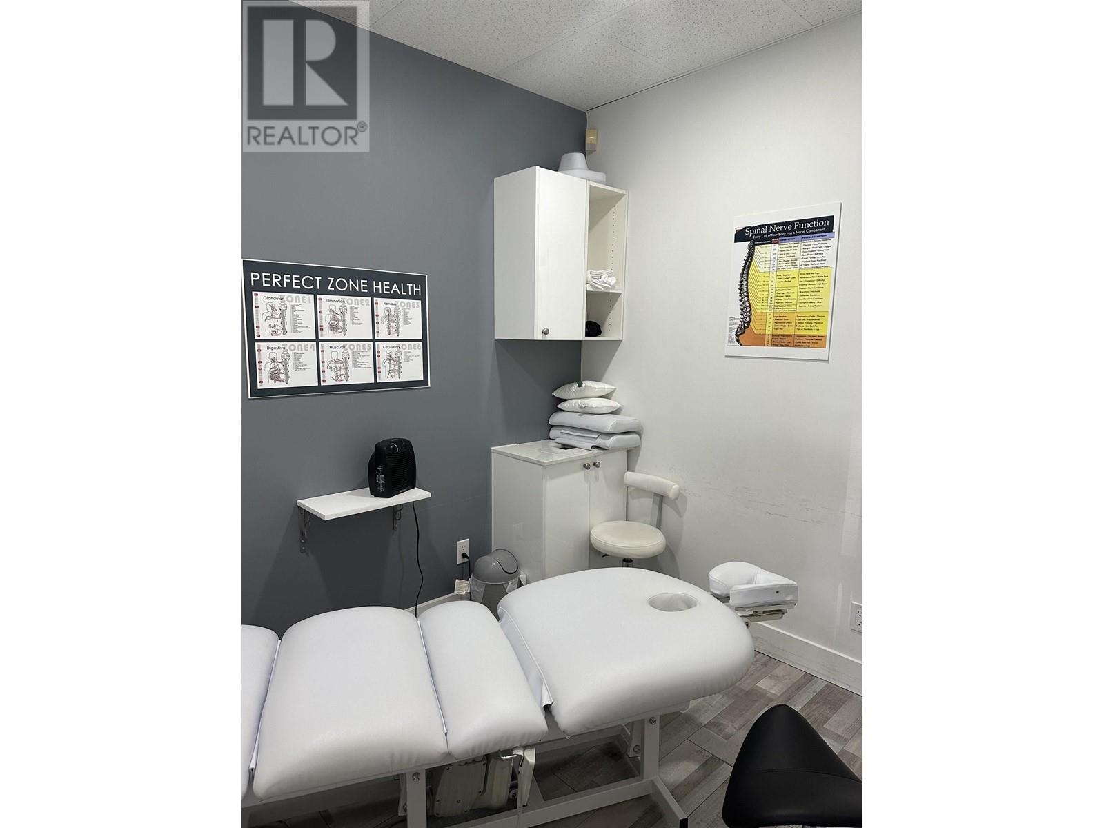 11401 Confidential, North Vancouver, British Columbia  V0V 0V0 - Photo 3 - C8064477
