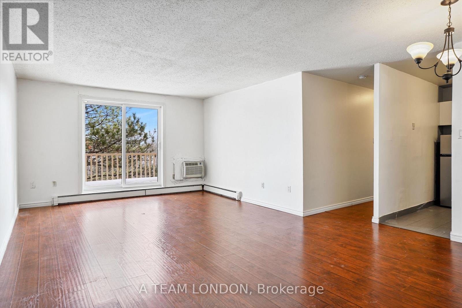 Property at 303 - 1586 ERNEST AVENUE image 5