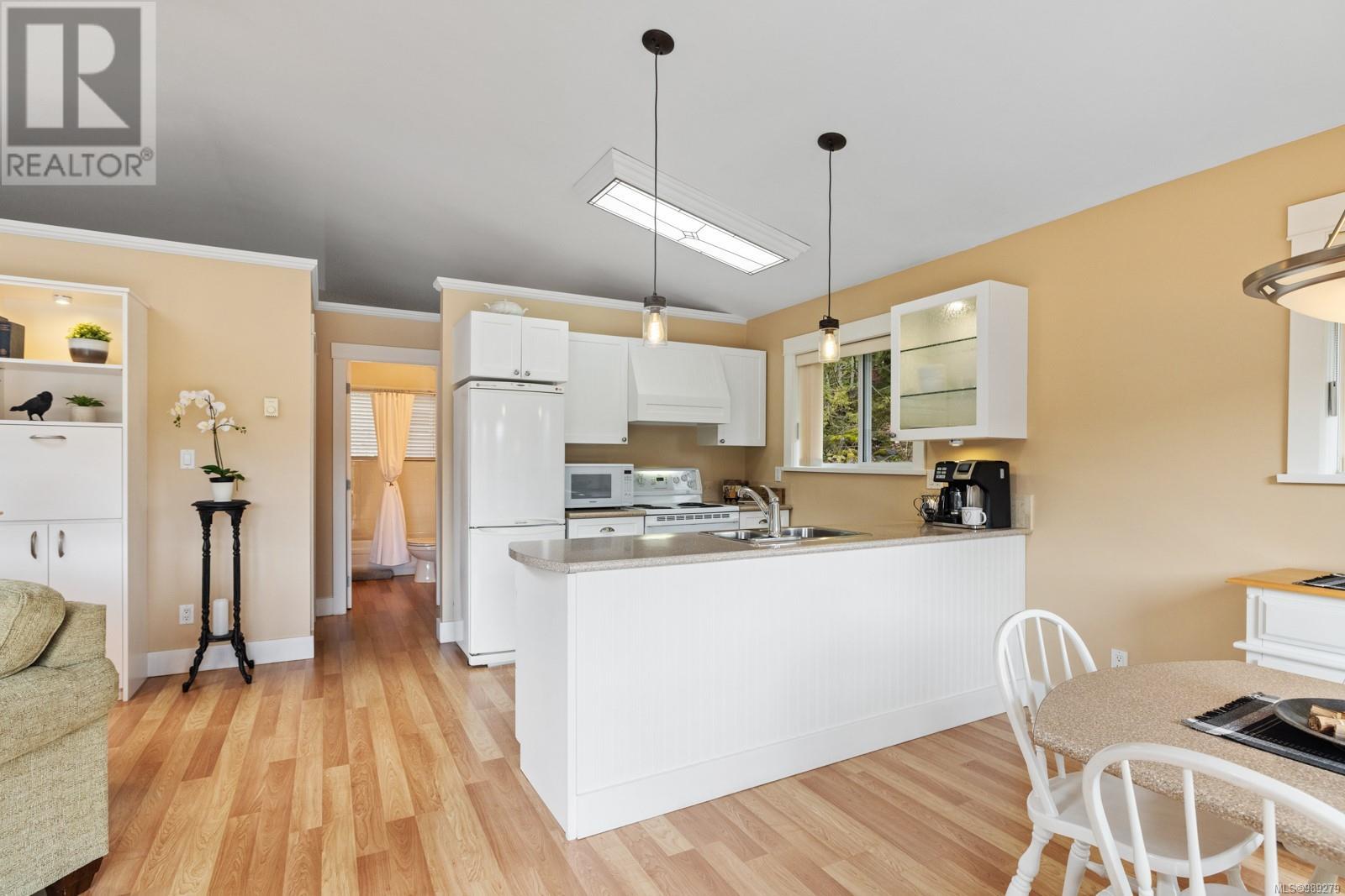 Property at 1761 West Shawnigan Lake Rd image 4