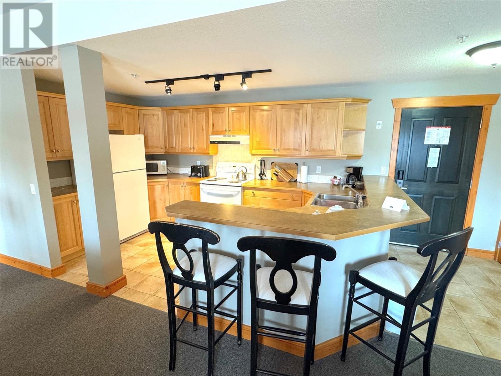 5350 Highline Drive Drive Unit# 2116, Fernie, British Columbia  V0B 1M6 - Photo 3 - 10336521