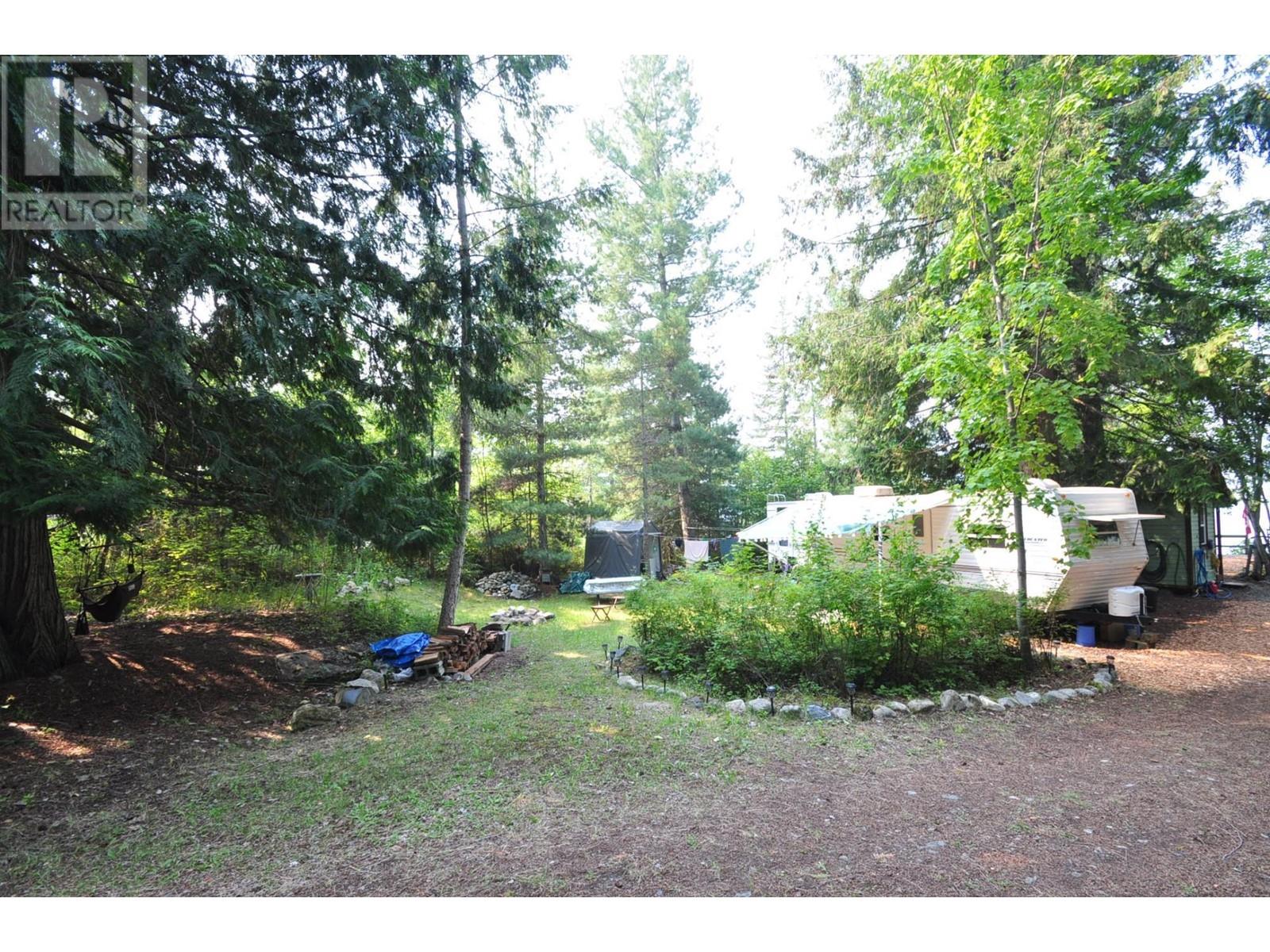 523 Rosebery Loop Road, Rosebery, British Columbia  V0G 1S1 - Photo 17 - 10336970