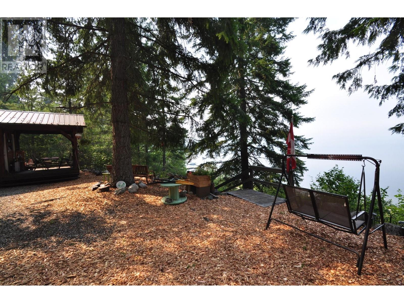 523 Rosebery Loop Road, Rosebery, British Columbia  V0G 1S1 - Photo 37 - 10336970