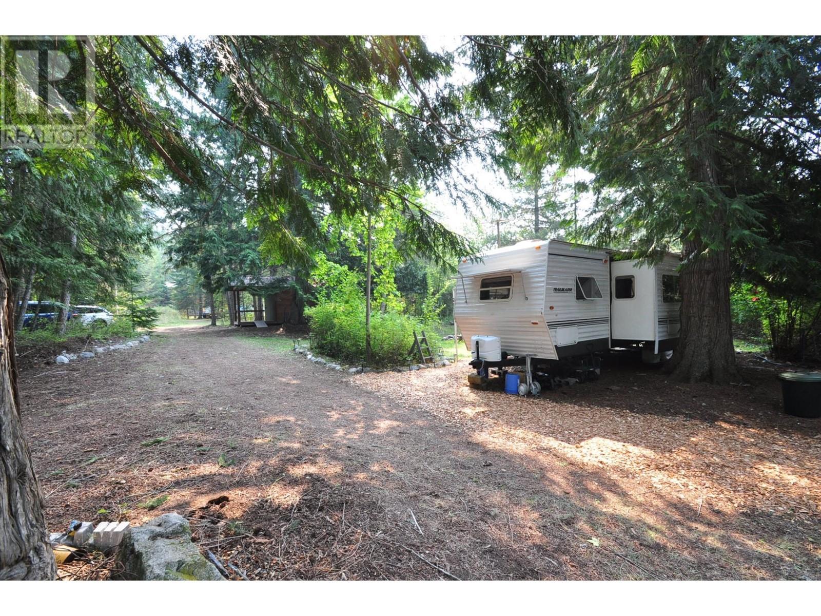 523 Rosebery Loop Road, Rosebery, British Columbia  V0G 1S1 - Photo 18 - 10336970