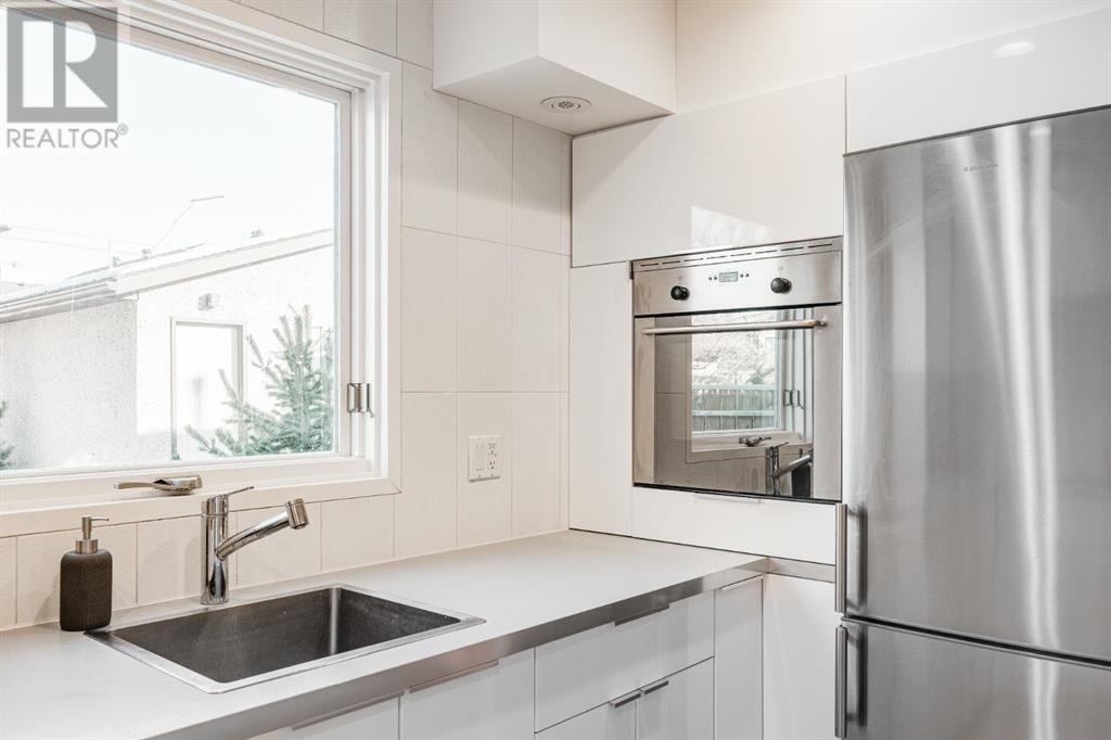 4820 19 Avenue Nw, Calgary, Alberta  T3B 0S7 - Photo 13 - A2193041