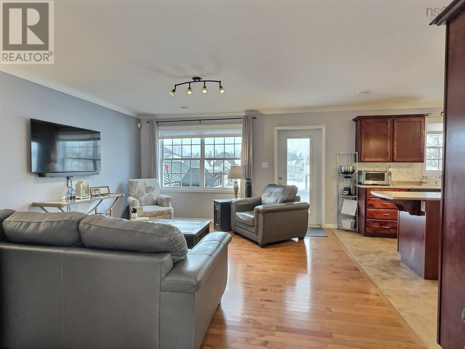 31 Wexford Drive, Valley, Nova Scotia  B6L 0A9 - Photo 6 - 202503821