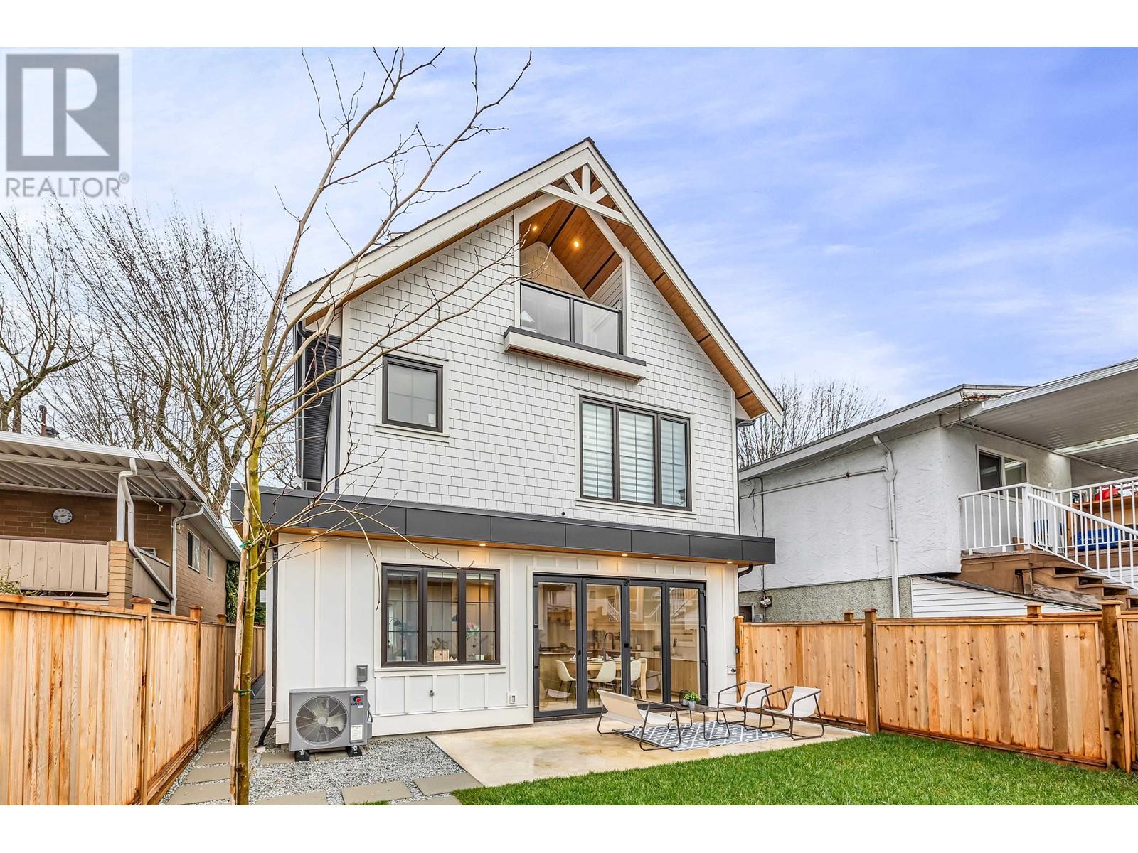 848 E 38TH AVENUE, Vancouver