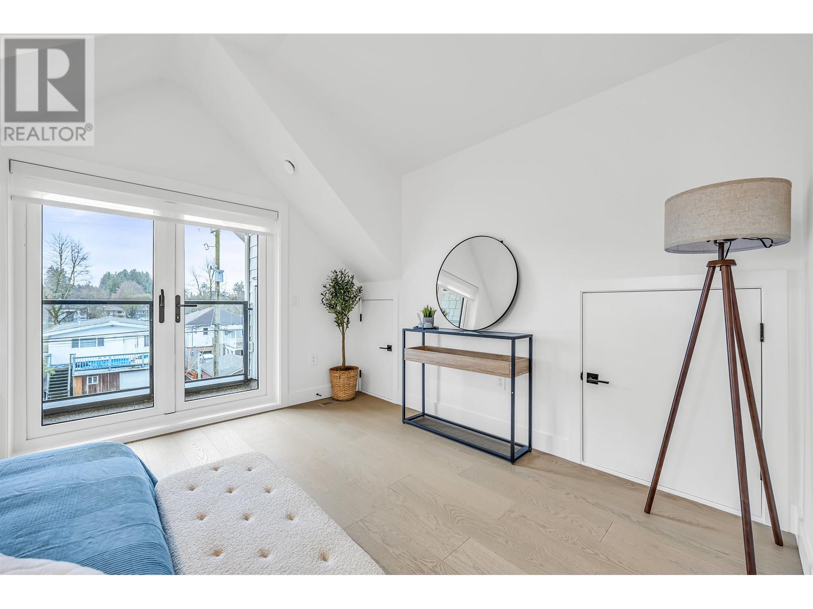 Listing Picture 22 of 28 : 848 E 38TH AVENUE, Vancouver / 溫哥華 - 魯藝地產 Yvonne Lu Group - MLS Medallion Club Member