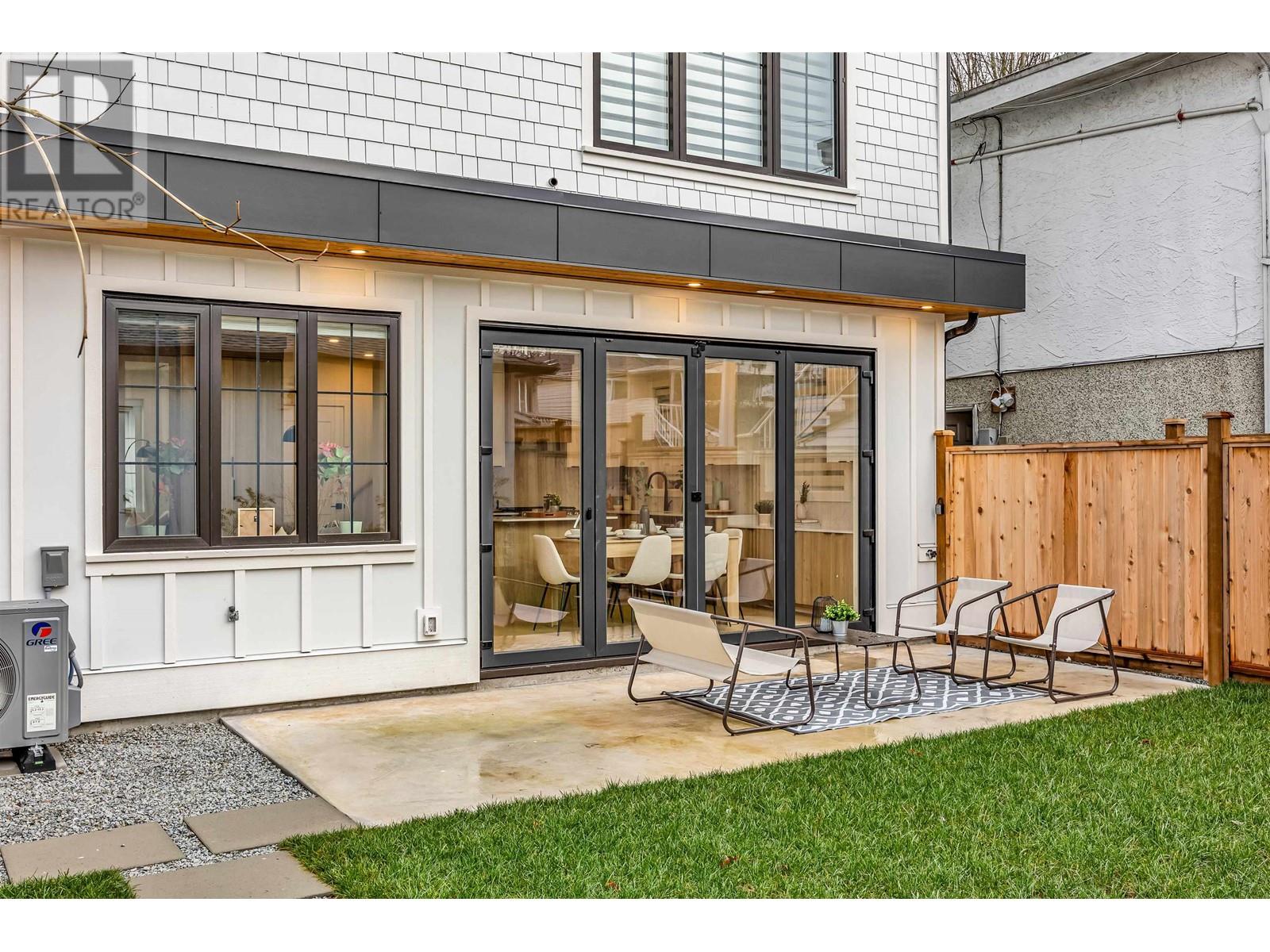 Listing Picture 24 of 28 : 848 E 38TH AVENUE, Vancouver / 溫哥華 - 魯藝地產 Yvonne Lu Group - MLS Medallion Club Member