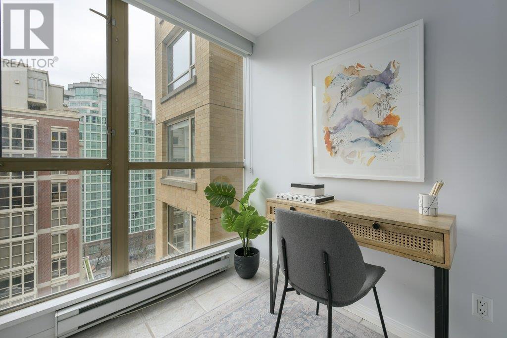 Listing Picture 15 of 37 : 1107 822 HOMER STREET, Vancouver / 溫哥華 - 魯藝地產 Yvonne Lu Group - MLS Medallion Club Member