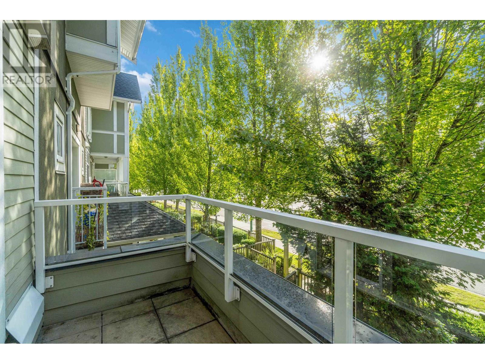 Listing Picture 26 of 27 : 41 6965 HASTINGS STREET, Burnaby / 本拿比 - 魯藝地產 Yvonne Lu Group - MLS Medallion Club Member
