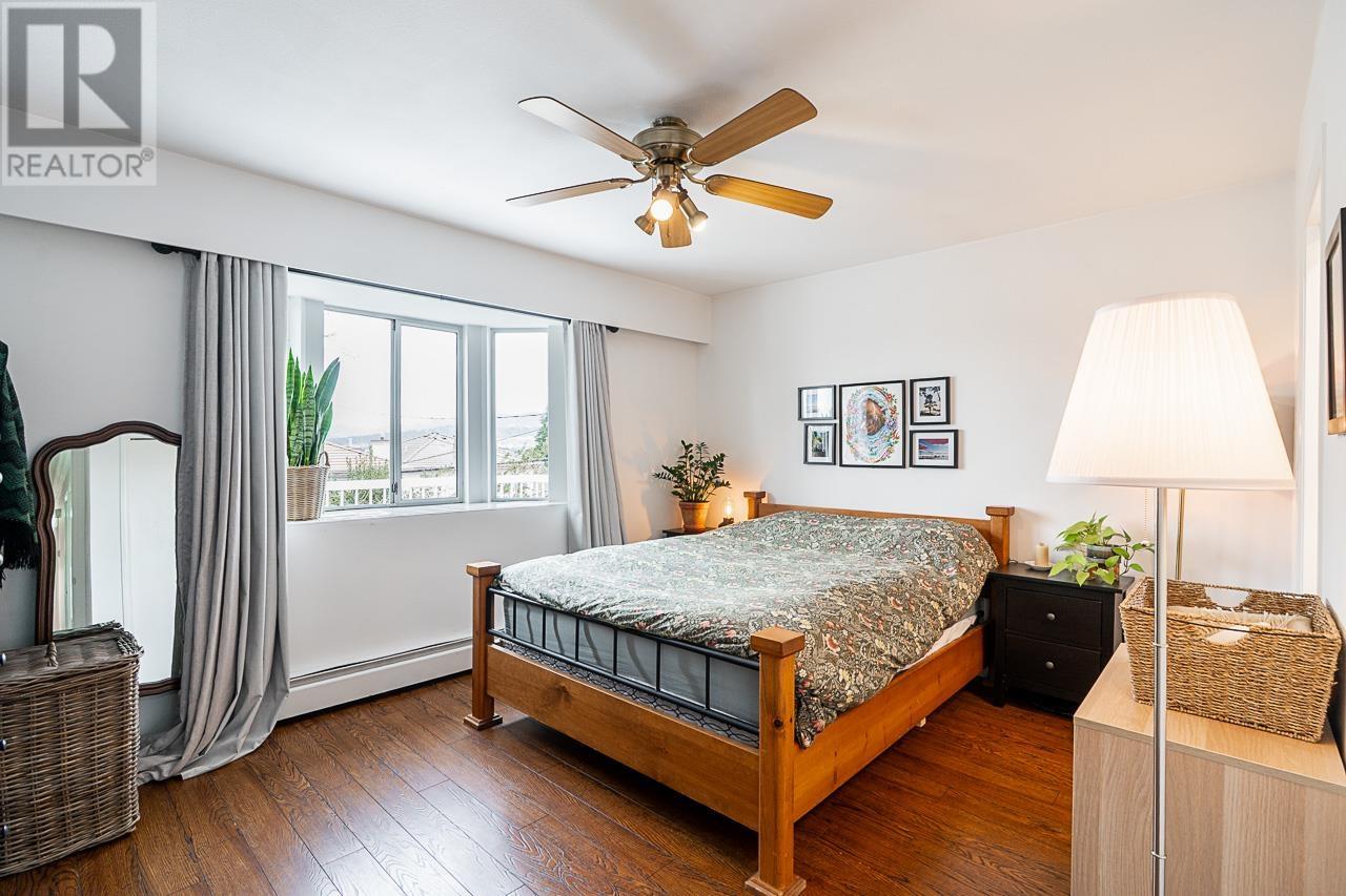 6075 Burns Street, Burnaby, British Columbia  V5H 1X3 - Photo 20 - R2971714
