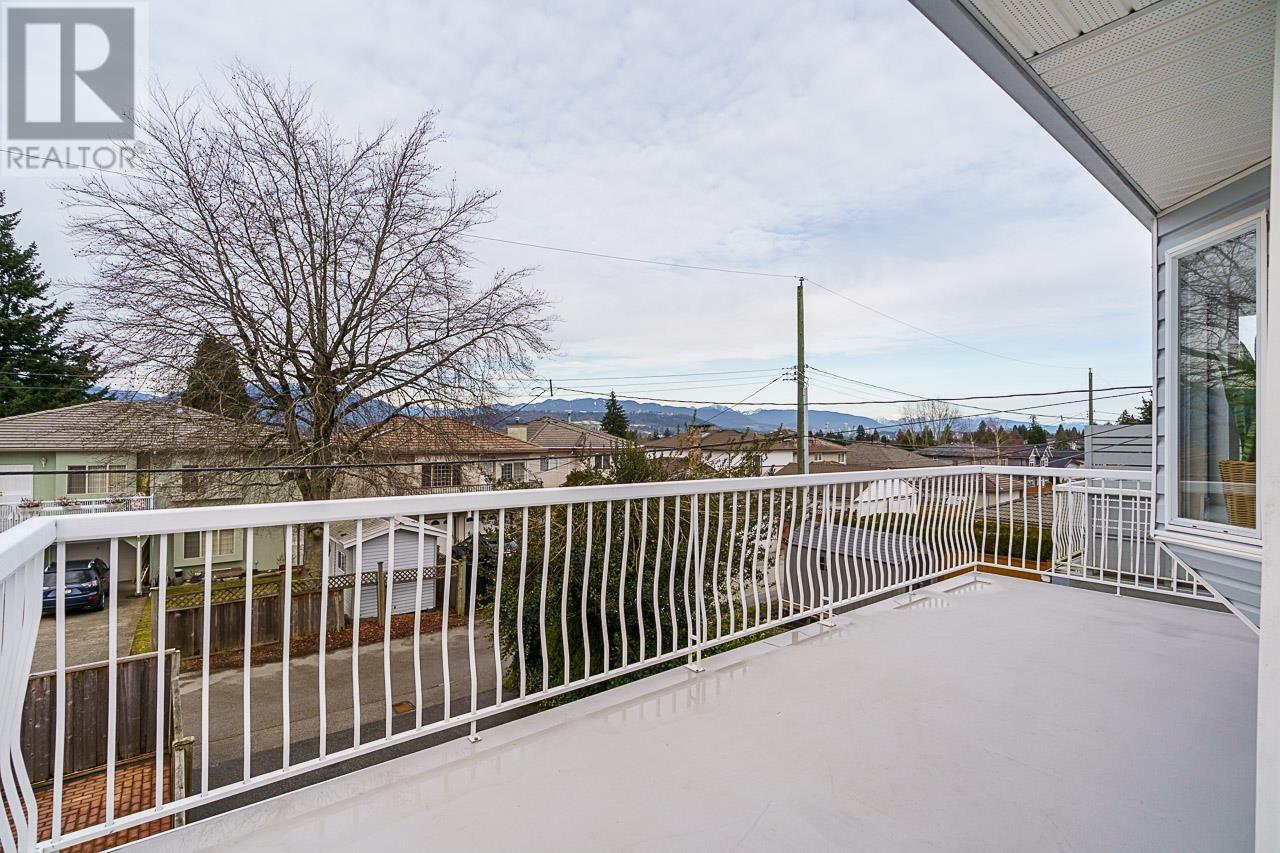 6075 Burns Street, Burnaby, British Columbia  V5H 1X3 - Photo 25 - R2971714