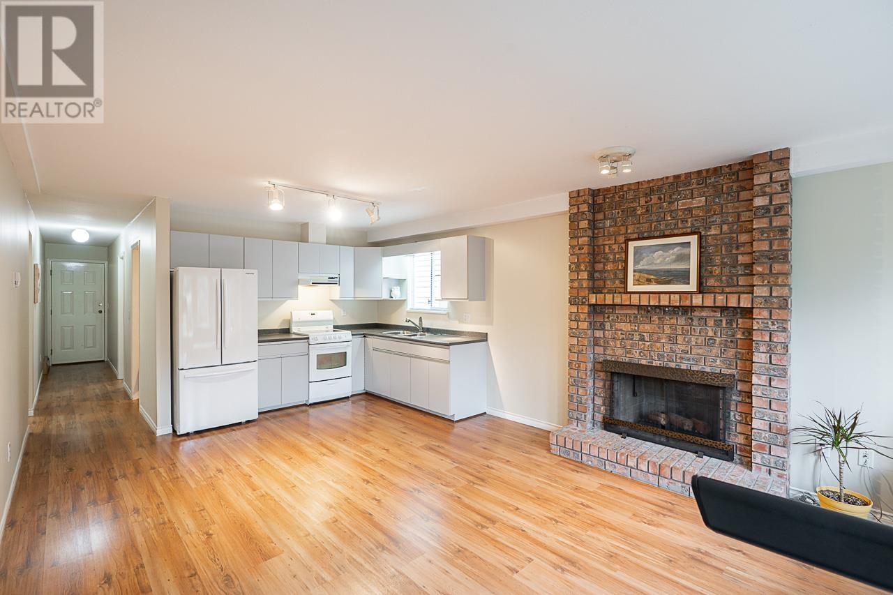 6075 Burns Street, Burnaby, British Columbia  V5H 1X3 - Photo 29 - R2971714