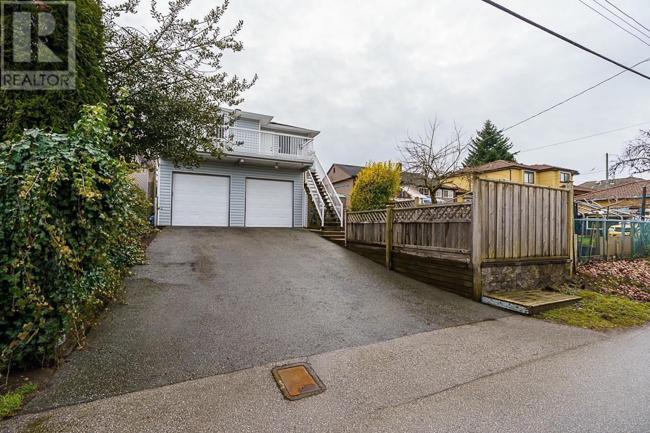 6075 Burns Street, Burnaby, British Columbia  V5H 1X3 - Photo 38 - R2971714