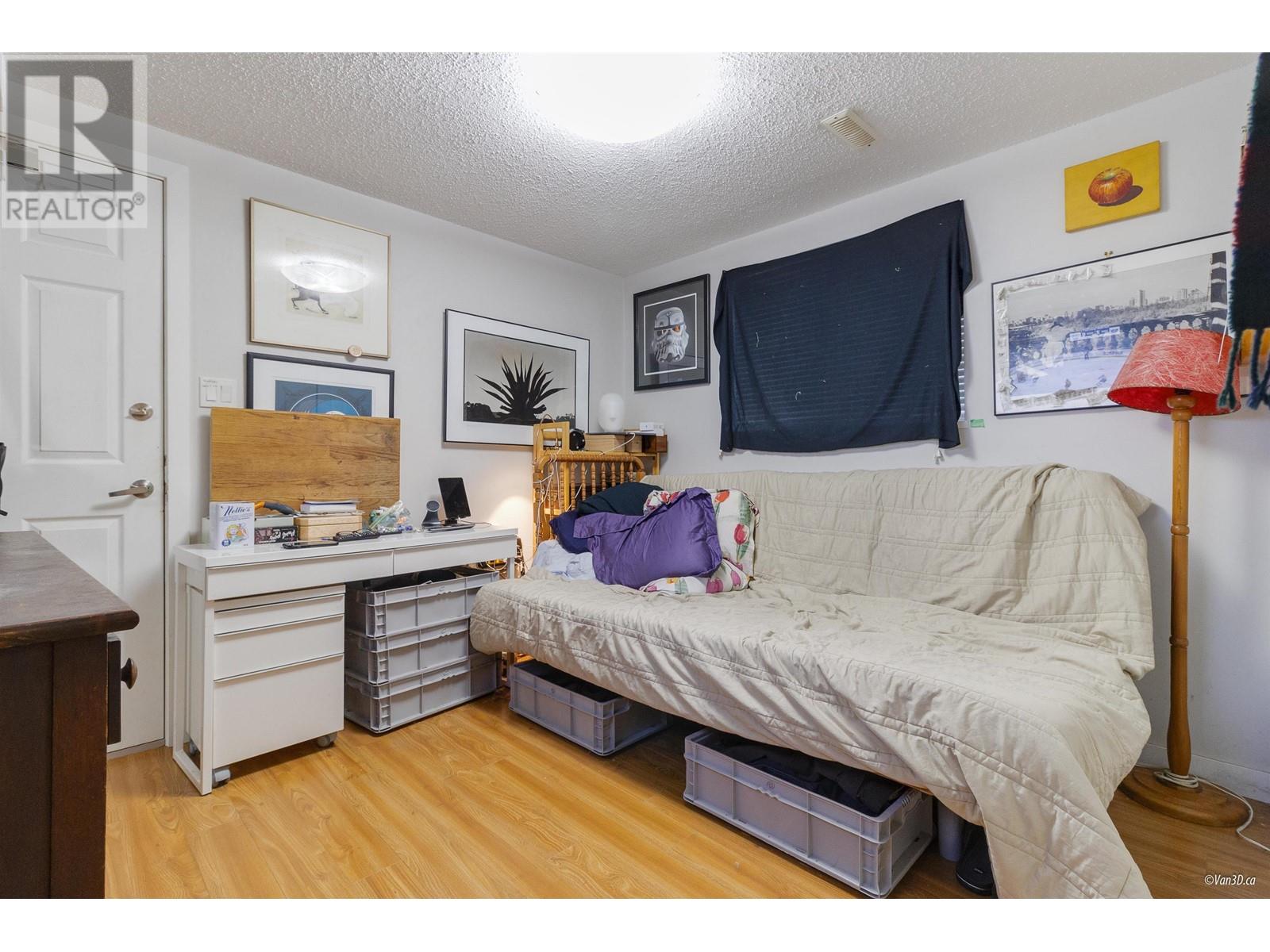 2752 Grant Street, Vancouver, British Columbia  V5K 3H2 - Photo 23 - R2971722
