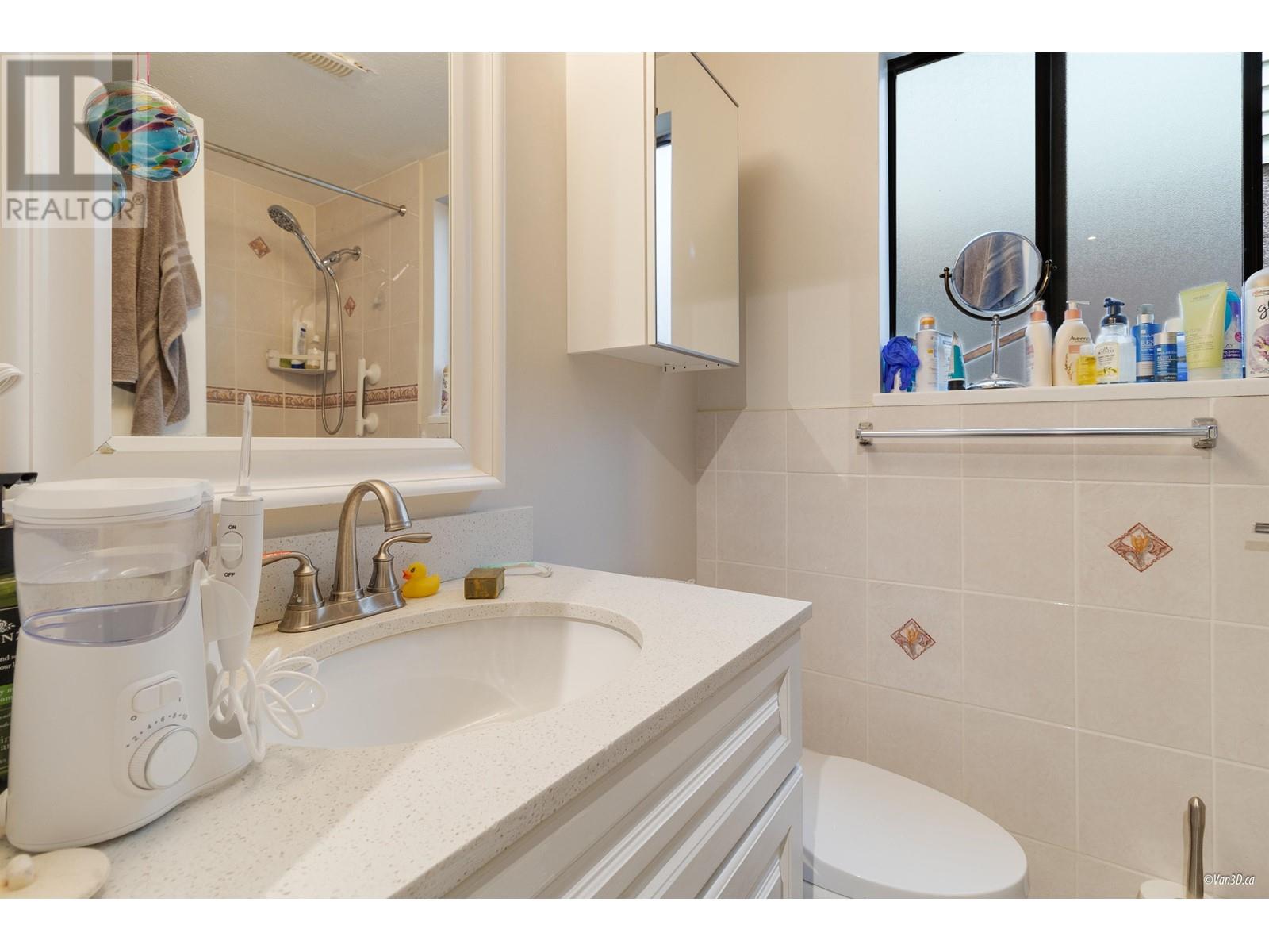2752 Grant Street, Vancouver, British Columbia  V5K 3H2 - Photo 24 - R2971722