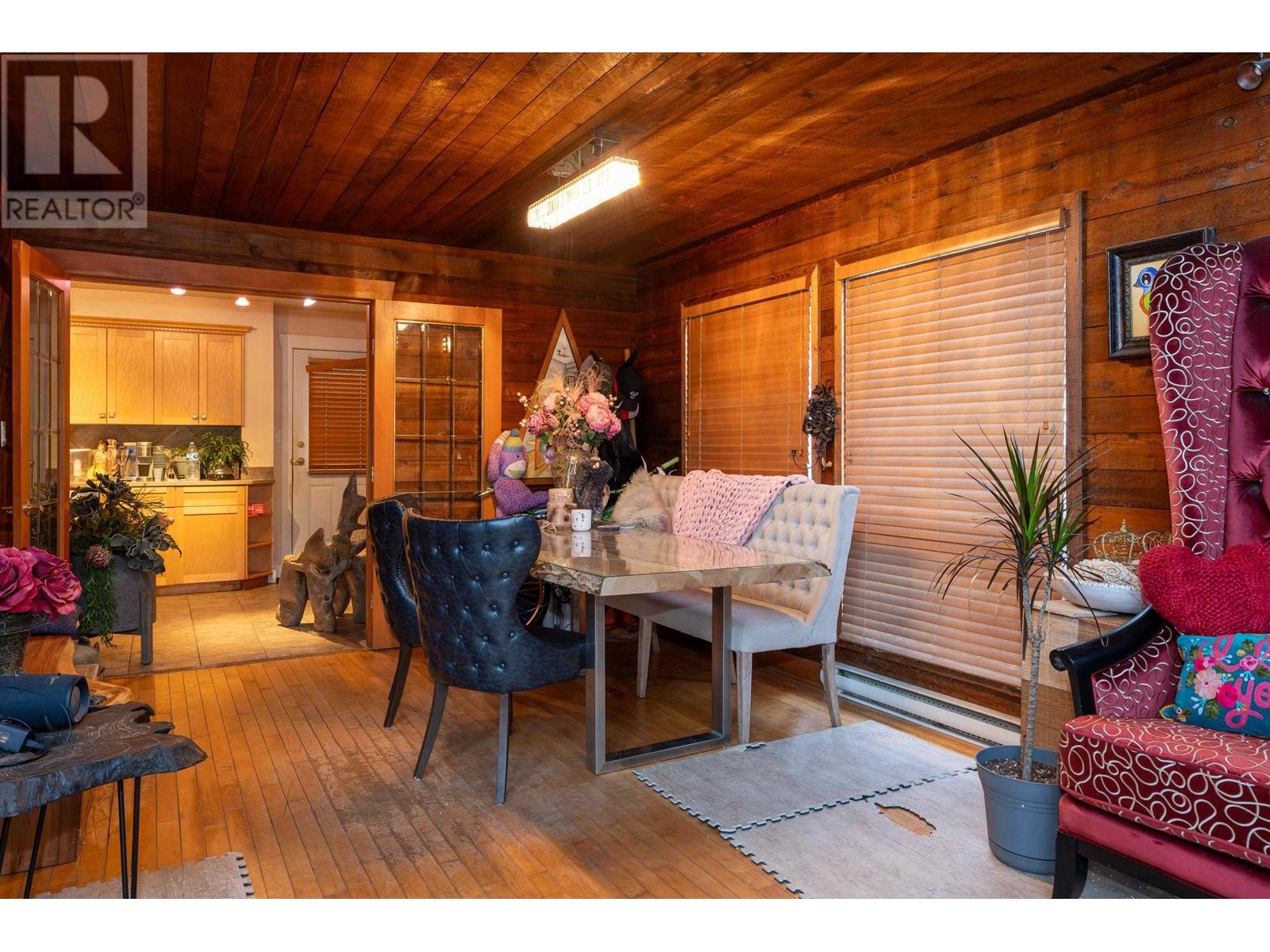 24640 110 Avenue, Maple Ridge, British Columbia  V2W 1G7 - Photo 8 - R2971724