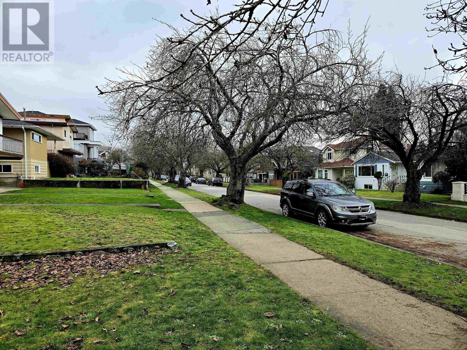 Property at 105 W 63RD AVENUE image 3