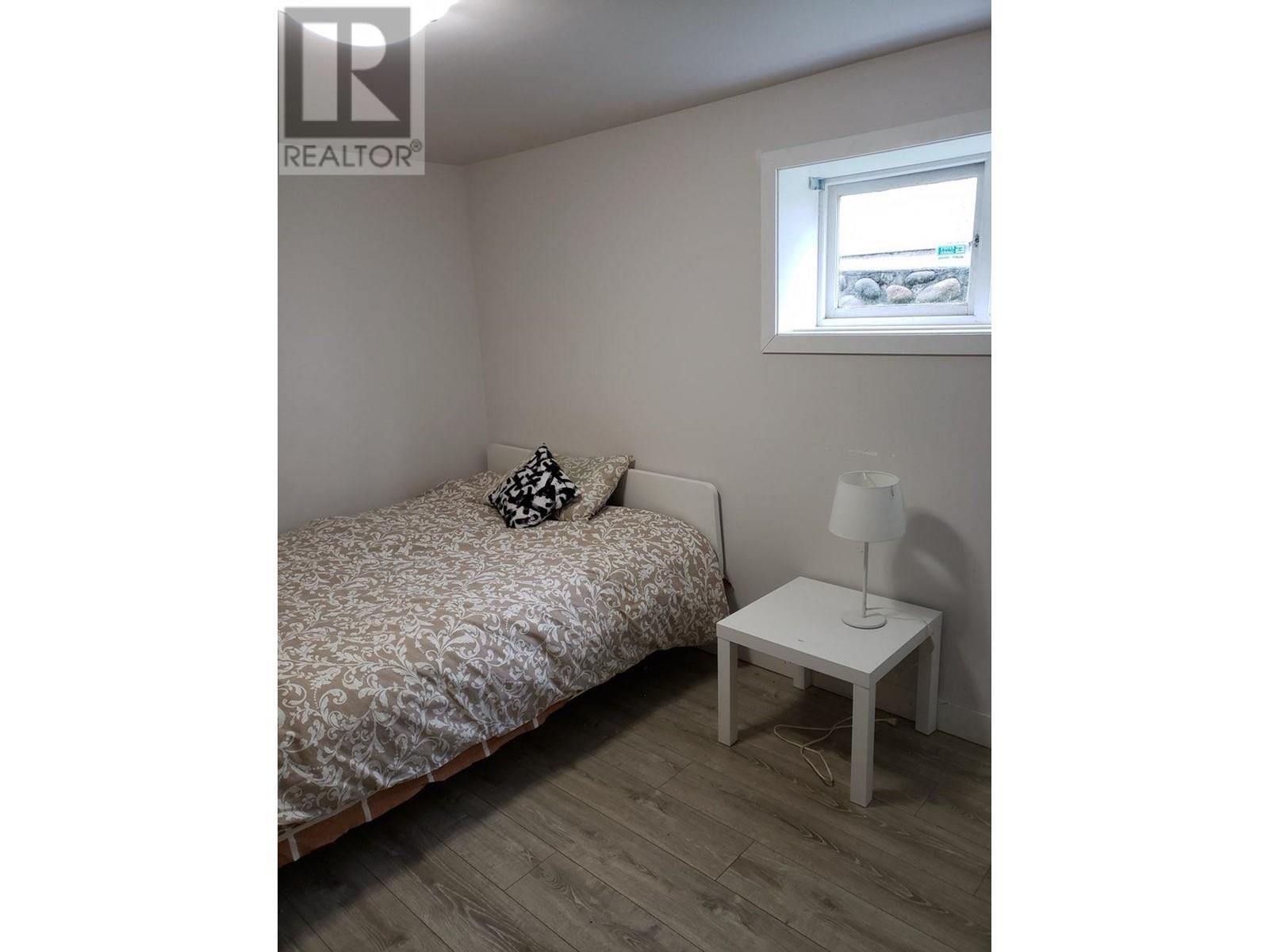 Property at 105 W 63RD AVENUE image 4