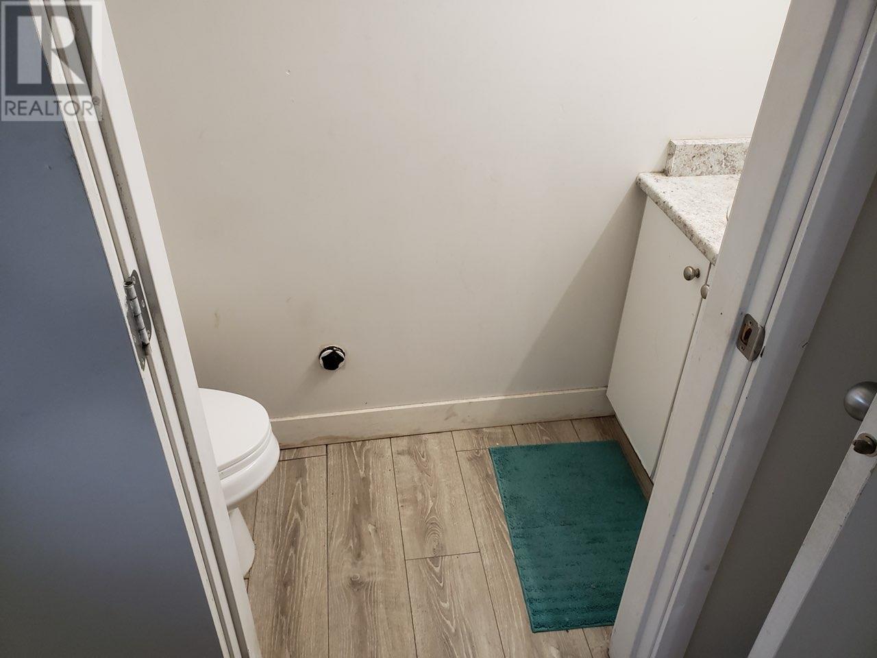 105 W 63rd Avenue, Vancouver, British Columbia  V5X 2H7 - Photo 6 - R2971741