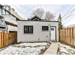 208 WOODBINE AVENUE, Toronto, Ontario