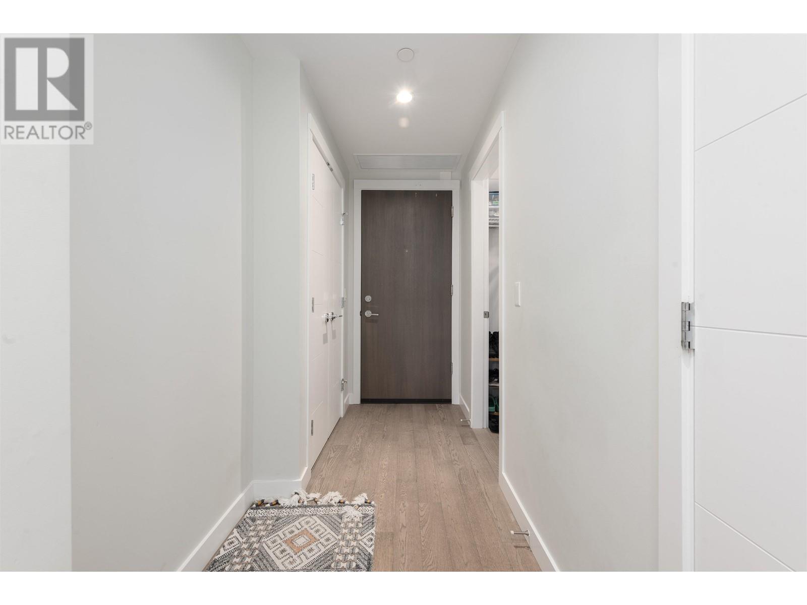 Listing Picture 9 of 14 : 202 4080 YUKON STREET, Vancouver / 溫哥華 - 魯藝地產 Yvonne Lu Group - MLS Medallion Club Member