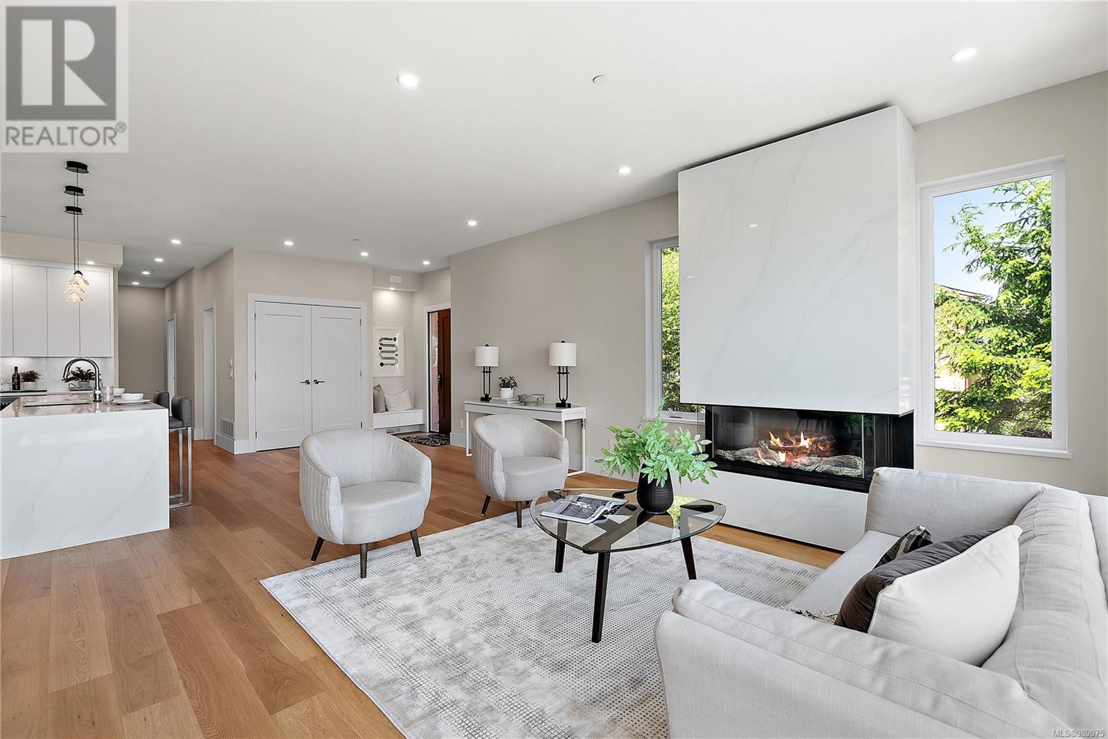 Property at 2 9360 Lochside Dr image 3