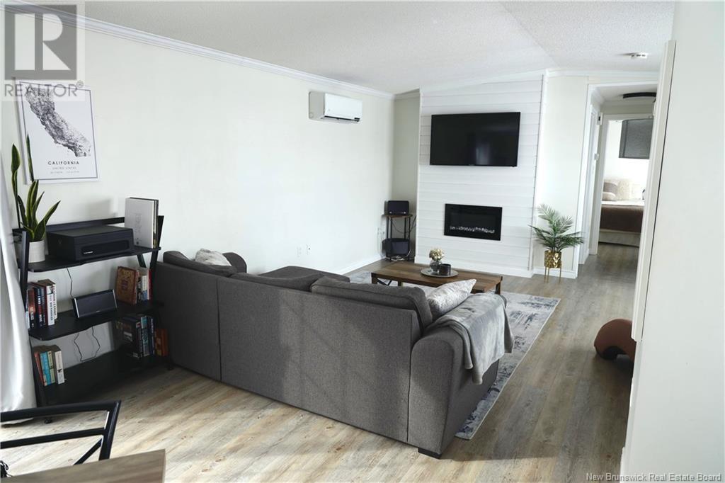 Property at 231 Bonaventure Street image 3