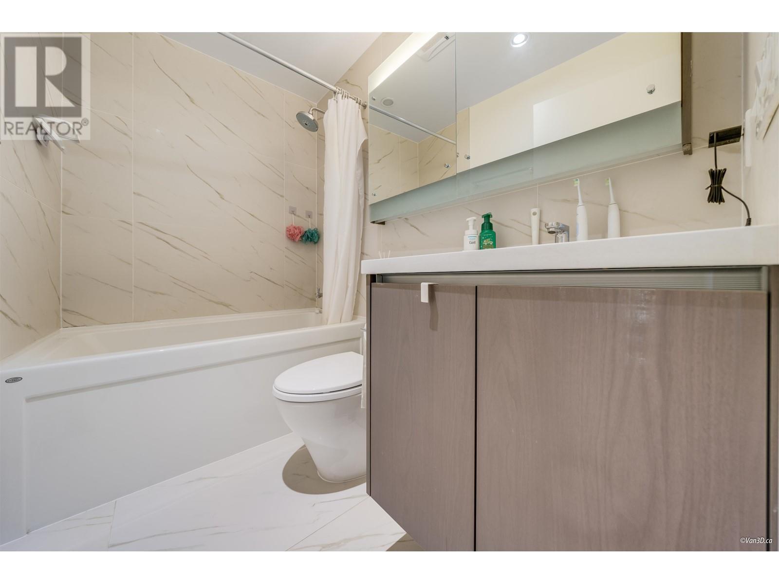 Listing Picture 6 of 25 : 2703 6588 NELSON AVENUE, Burnaby / 本拿比 - 魯藝地產 Yvonne Lu Group - MLS Medallion Club Member