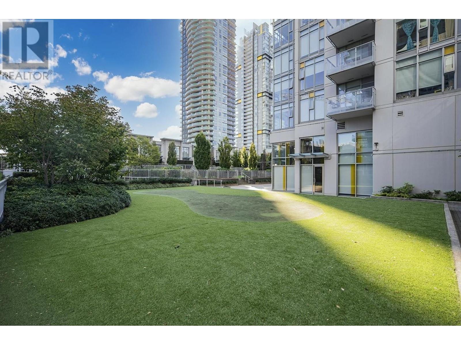 Listing Picture 25 of 25 : 2703 6588 NELSON AVENUE, Burnaby / 本拿比 - 魯藝地產 Yvonne Lu Group - MLS Medallion Club Member