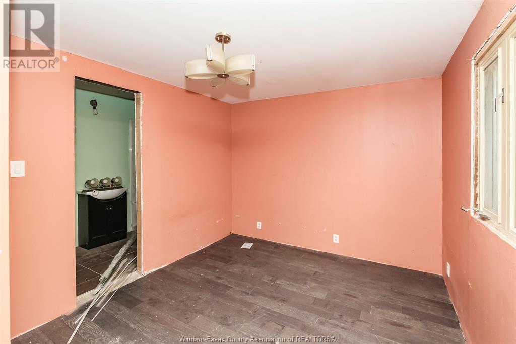 Property at 1018 DROUILLARD image 3