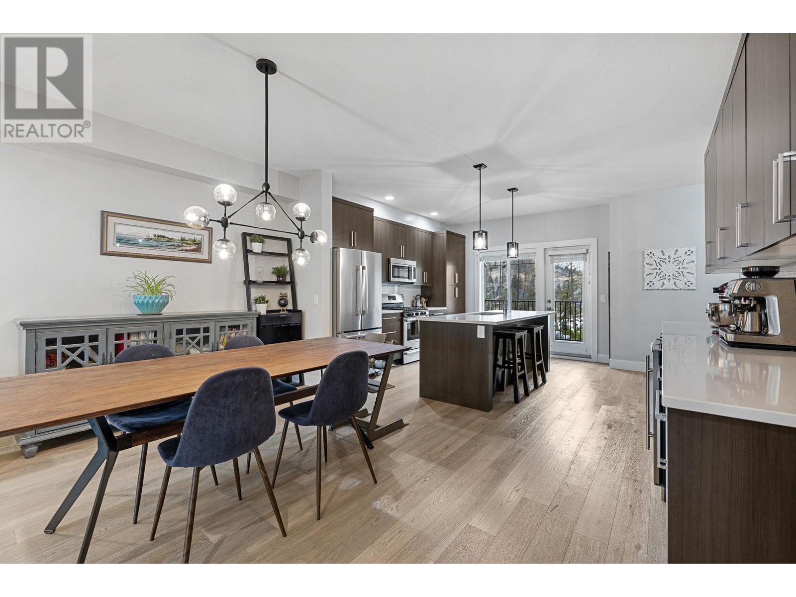 Property at 1450 Union Road Unit# 9 image 5